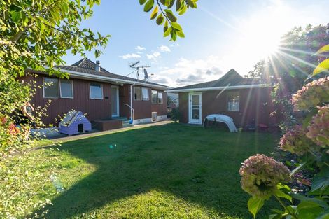 Photo of property in 10 Te Kama Street, Levin, 5510