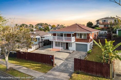 Photo of property in 5 Lendenfeld Drive, Papatoetoe, Auckland, 2025
