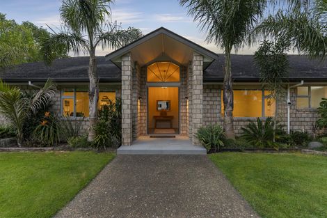 Photo of property in 300 Glenbrook Beach Road, Glenbrook, Waiuku, 2681