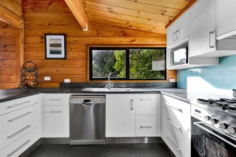 Photo of property in 11 Erica Place, Bell Block, New Plymouth, 4312