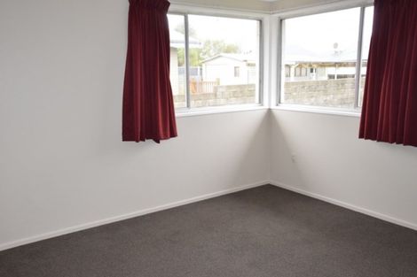 Photo of property in 37 Cunningham Street, Grasmere, Invercargill, 9810