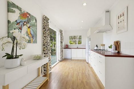 Photo of property in 7 Mortimer Terrace, Aro Valley, Wellington, 6021
