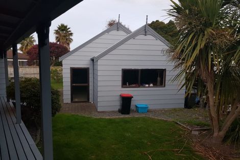 Photo of property in 82 Eversham Road, Mount Maunganui, 3116