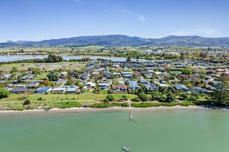 Photo of property in 28 Trewavas Street, Motueka, 7120