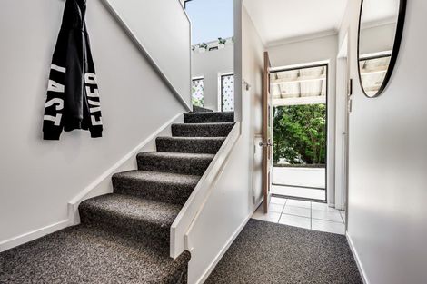 Photo of property in 43 Western Heights Drive, Western Heights, Hamilton, 3200