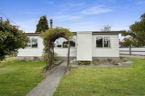 Photo of property in 9 Maryburn Road, Twizel, 7901
