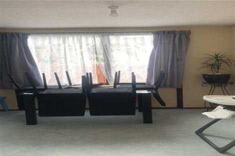 Photo of property in 2/15 Barneys Farm Road, Clendon Park, Auckland, 2103