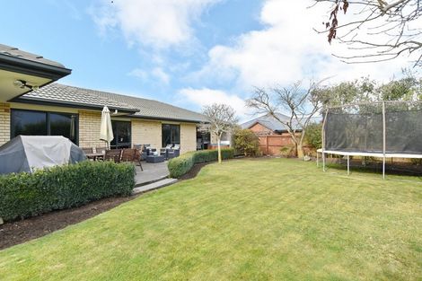Photo of property in 30 John Morel Place, Parklands, Christchurch, 8083