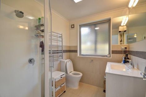 Photo of property in 8 Veint Crescent, Queenstown, 9300