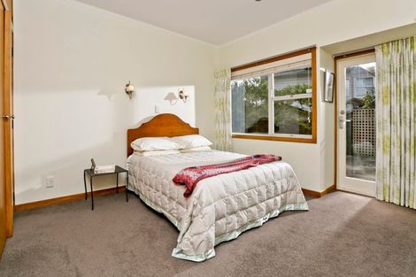 Photo of property in 26 Mcbreen Avenue, Northcote, Auckland, 0627