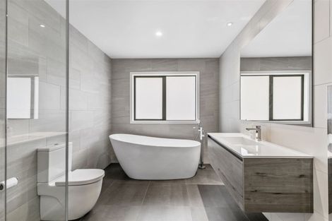 Photo of property in 90 Solan Drive, Waimauku, 0812