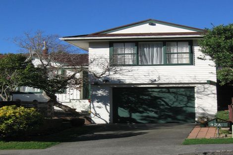 Photo of property in 92a Churton Drive, Churton Park, Wellington, 6037