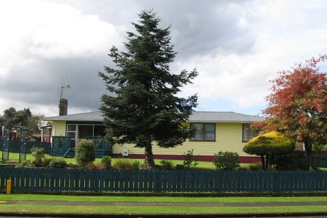 Photo of property in 97 Saint Andrews Drive, Tokoroa, 3420