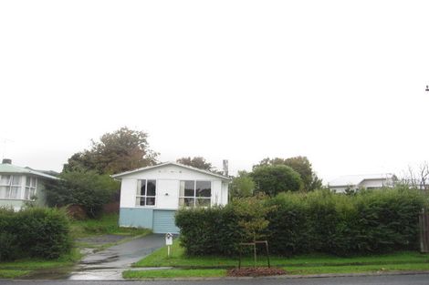 Photo of property in 52 Larne Avenue, Pakuranga Heights, Auckland, 2010