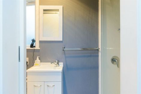 Photo of property in 17a Norwich Place, Awapuni, Palmerston North, 4412