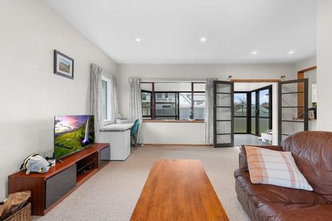 Photo of property in 144 Yaldhurst Road, Sockburn, Christchurch, 8042