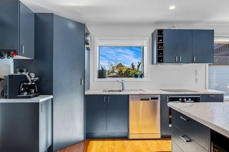 Photo of property in 37 Niagara Street, Wainoni, Christchurch, 8061