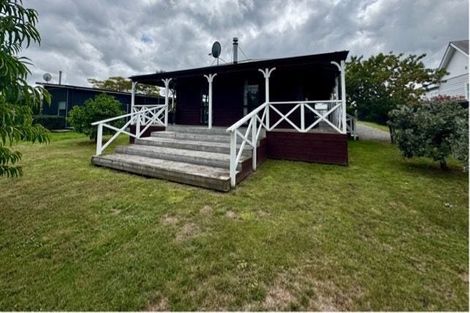 Photo of property in 16 Esther Street, Martinborough, 5711