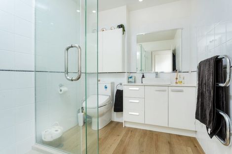 Photo of property in 16/166 Mokoia Road, Chatswood, Auckland, 0626