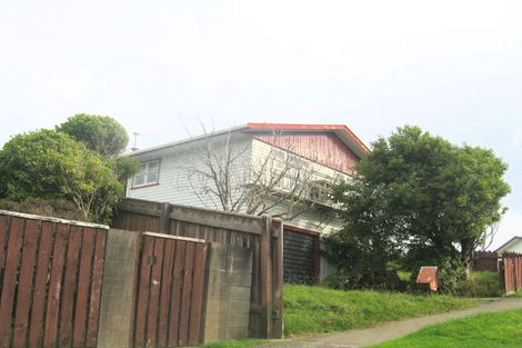 Photo of property in 6 Cypress Drive, Maungaraki, Lower Hutt, 5010