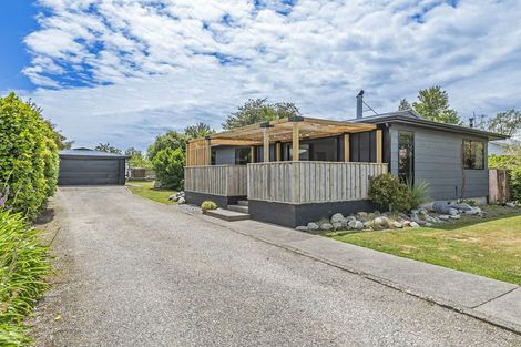 Photo of property in 8 Coleman Place, Darfield, 7510