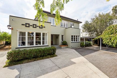 Photo of property in 14 Maeroa Road, Beerescourt, Hamilton, 3200