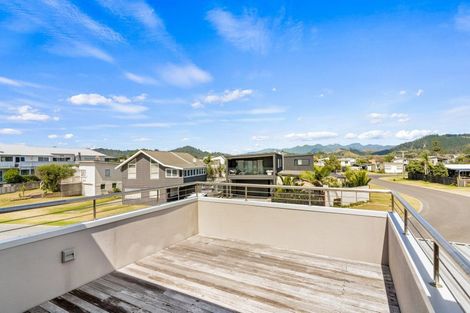 Photo of property in 106 Saint Patricks Row, Whangamata, 3620