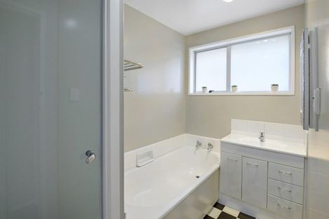 Photo of property in 8b Ansonby Street, Russley, Christchurch, 8042