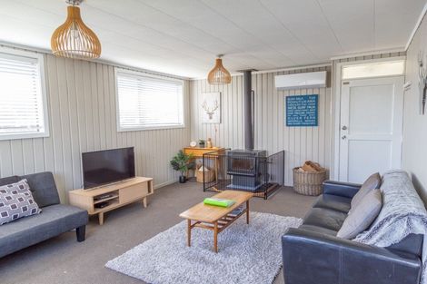 Photo of property in 22 Runuku Grove, Turangi, 3334