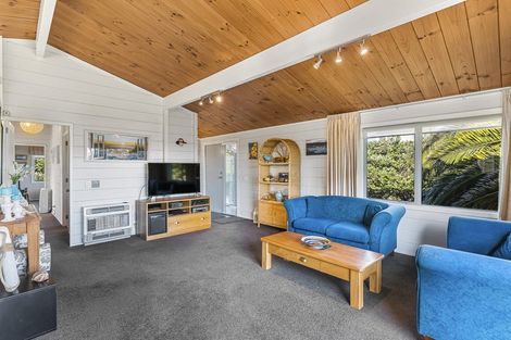 Photo of property in 112 Manly Street, Paraparaumu Beach, Paraparaumu, 5032