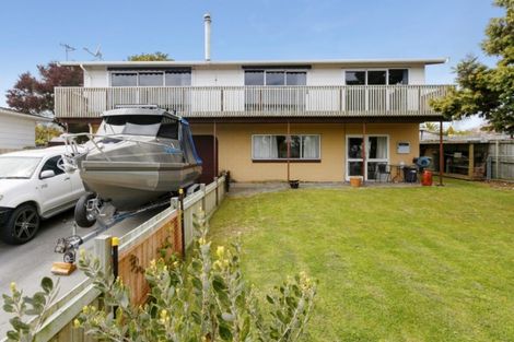 Photo of property in 26 Richmond Avenue, Richmond Heights, Taupo, 3330