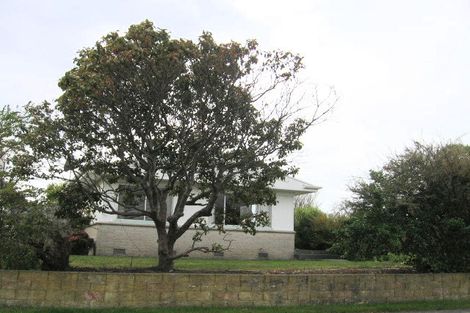 Photo of property in 16 Bristol Street, Tamatea, Napier, 4112