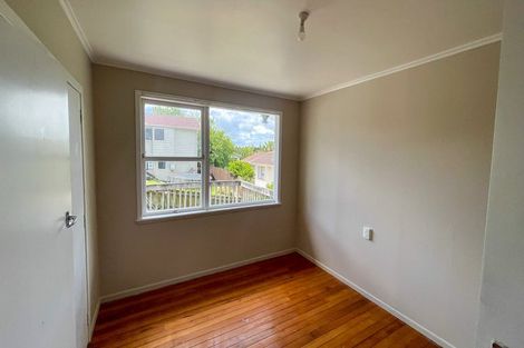 Photo of property in 34 Chislehurst Street, Henderson, Auckland, 0612