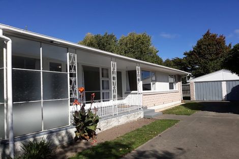 Photo of property in 63 Woodbury Street, Russley, Christchurch, 8042