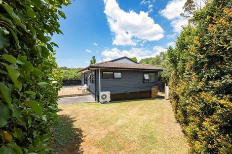 Photo of property in 55 Meadowvale Rise, Titirangi, Auckland, 0604