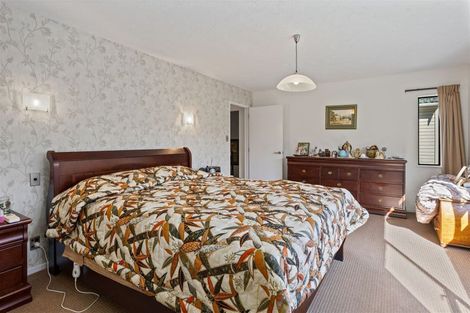 Photo of property in 32 Halswell Junction Road, Halswell, Christchurch, 8025