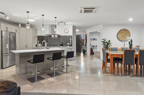 Photo of property in 7 Santorini Key, Papamoa Beach, Papamoa, 3118