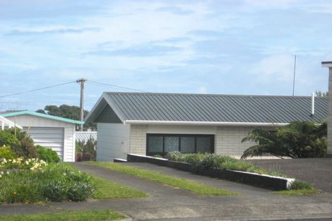 Photo of property in 1/13 Lydford Place, Spotswood, New Plymouth, 4310