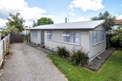 Photo of property in 65 River Road, Masterton, 5810