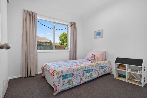 Photo of property in 8 Bowen Street, Cambridge, 3434