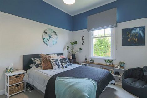 Photo of property in 5 Hinau Street, Inglewood, 4330