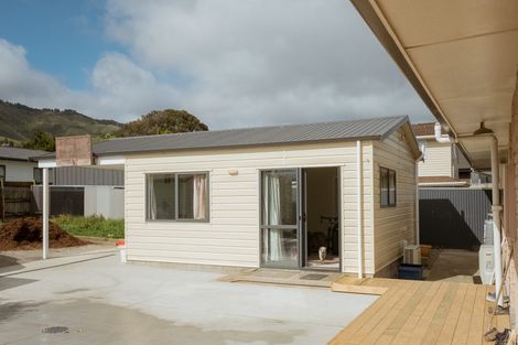 Photo of property in 12 Roeske Street, Richmond, 7020