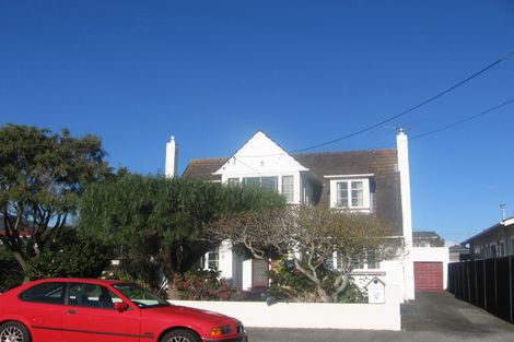 Photo of property in 24 Raroa Road, Hutt Central, Lower Hutt, 5010