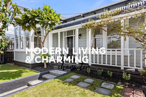 Photo of property in 19 Bay Street, Petone, Lower Hutt, 5012