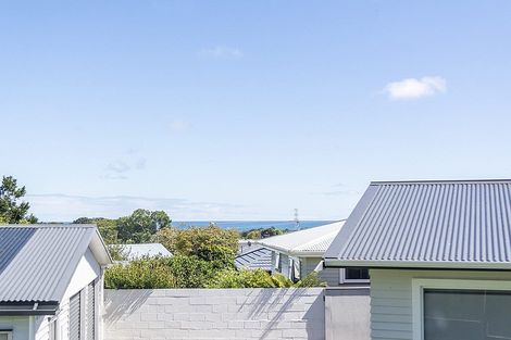 Photo of property in 174 Ngamotu Road, Spotswood, New Plymouth, 4310