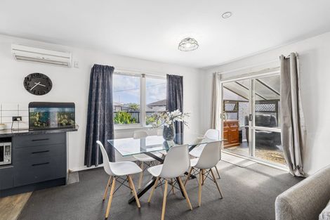 Photo of property in 8 Compton Street, Woolston, Christchurch, 8062