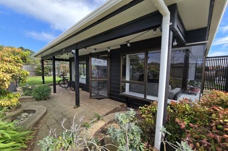 Photo of property in 70b Eatwell Avenue, Paraparaumu Beach, Paraparaumu, 5032
