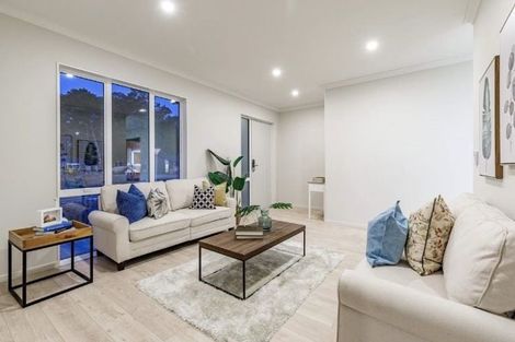 Photo of property in 3 Konoba Avenue, Kumeu, 0810