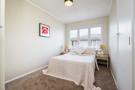 Photo of property in 215 Sunnynook Road, Wairau Valley, Auckland, 0627