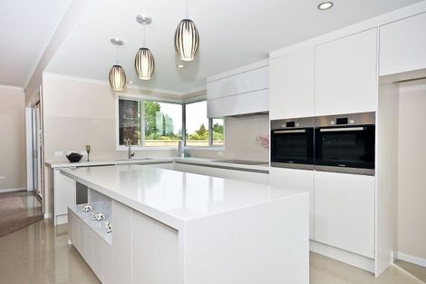 Photo of property in 15 Porima Way, Chedworth, Hamilton, 3210